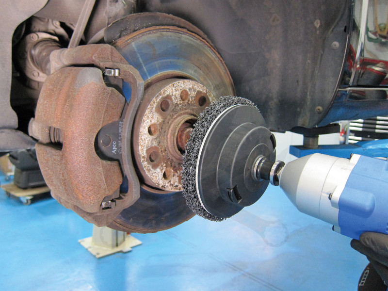 Tisztítókorong - négertárcsa befogó 160 x 60 mm + 1 db tárcsa készlet1/2"