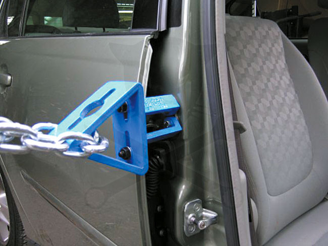 Karosszéria húzató - speciális háromoldalú kivitel - 5 tonnás