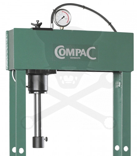 Prés 25 t hidro-pneumatikus lábpedálos - gyors dugattyú - Compac FP 25 G6