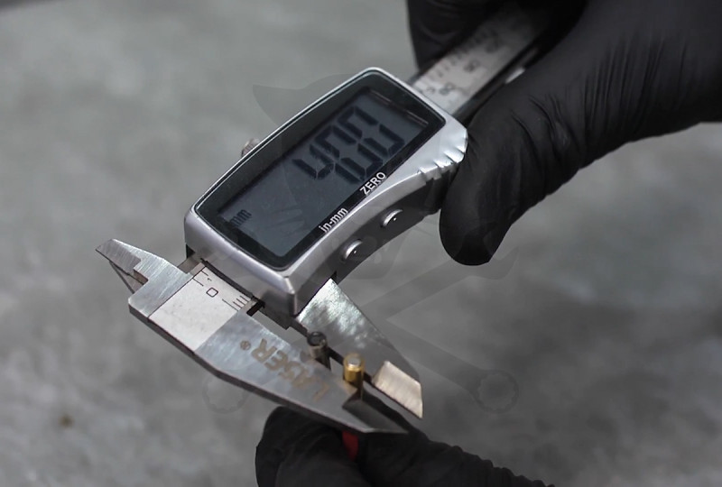 Mágnes flexibilis  4 mm - 300 mm - Laser Tools -AT18