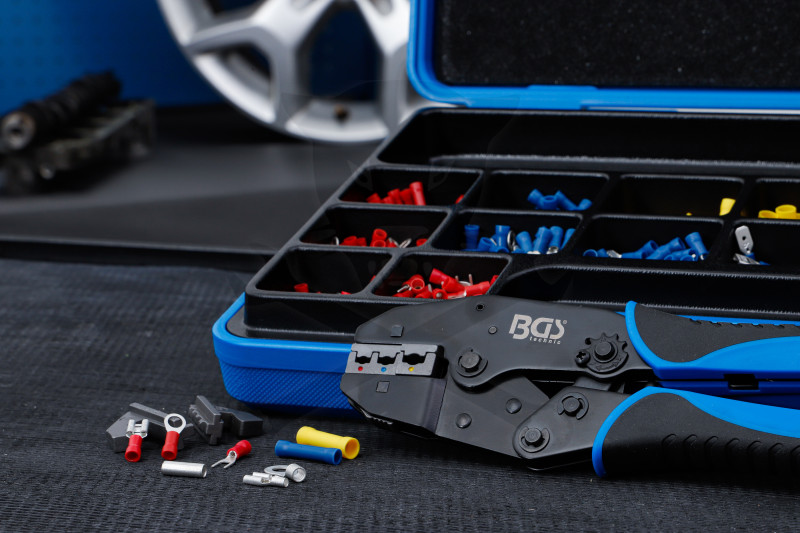 Fogó, saruzó - racsnis - szig.saru+érvéghüvely DIN 1.5-10 mm 1000 db-os