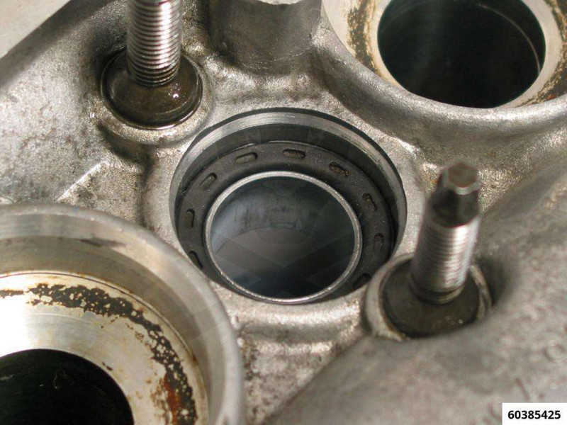 Pichler porlasztó hüvely-fészek /1,6 HDI-DV6/ maró és bepréselő készlet-A