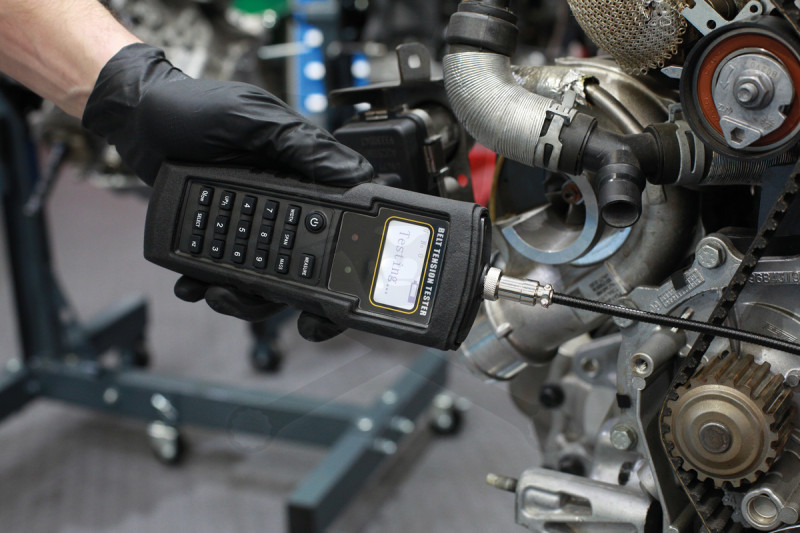 Ékszíjszerelő hangfrekvenciás szíjfeszesség teszter10-600 Hz - Laser