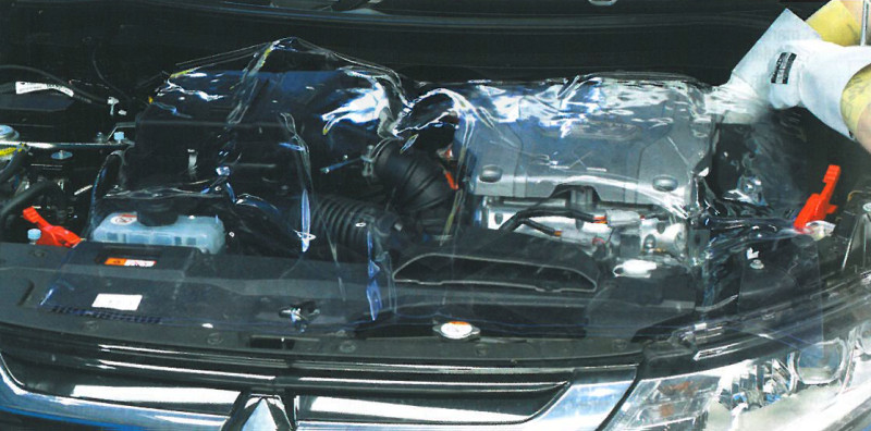 HIBRID - Szigetelt csipesz - LAS-6676 szig.fólia rögzítéséhez - 1000V