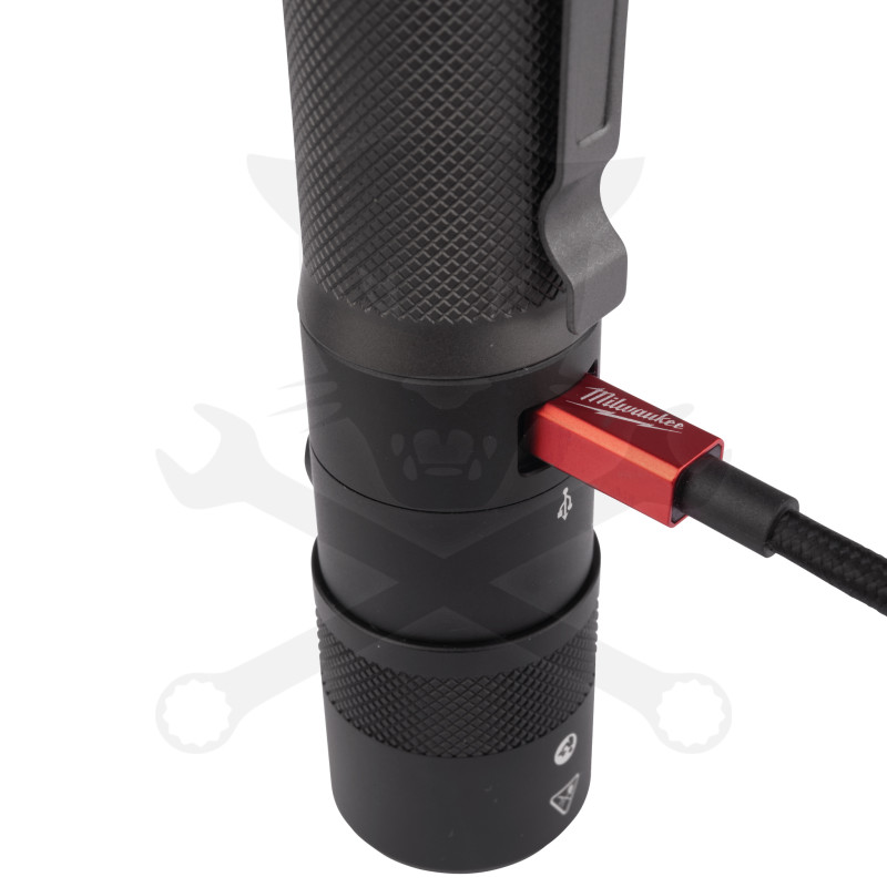 Szerelőlámpa (Zseblámpa) 3 Ah 1100 L 175m hat. IP67 Milwaukee (L4 TMLED-301)