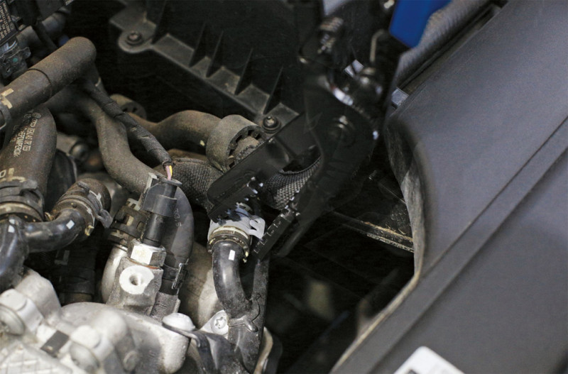 Bilincsfogó speciális szögletes fejű - Laser