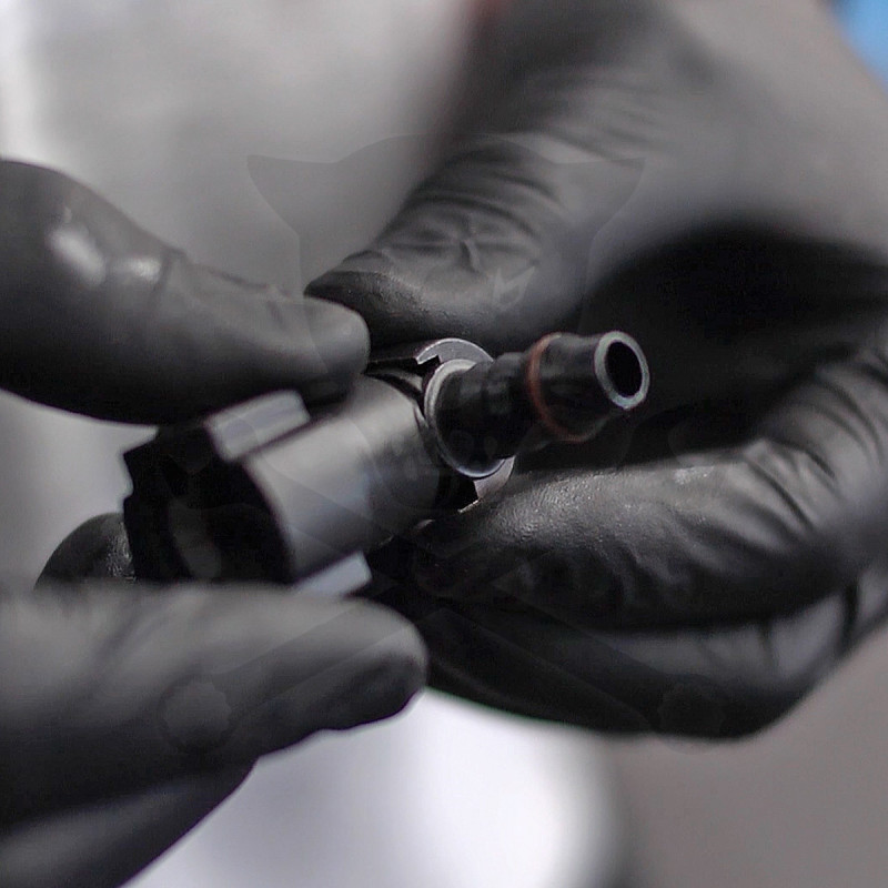 Üzemanyagcső és speciális gyors-csatlakozó szerviz készlet+ PRÉS