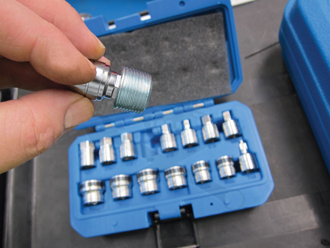 Olajleeresztő kulcs készlet - mágneses dugófejekkel 15 db-os