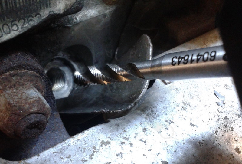 Pichler izzítógy./beletört/ kiszerelő készlet  M8x1,0 - 1,3 multijet