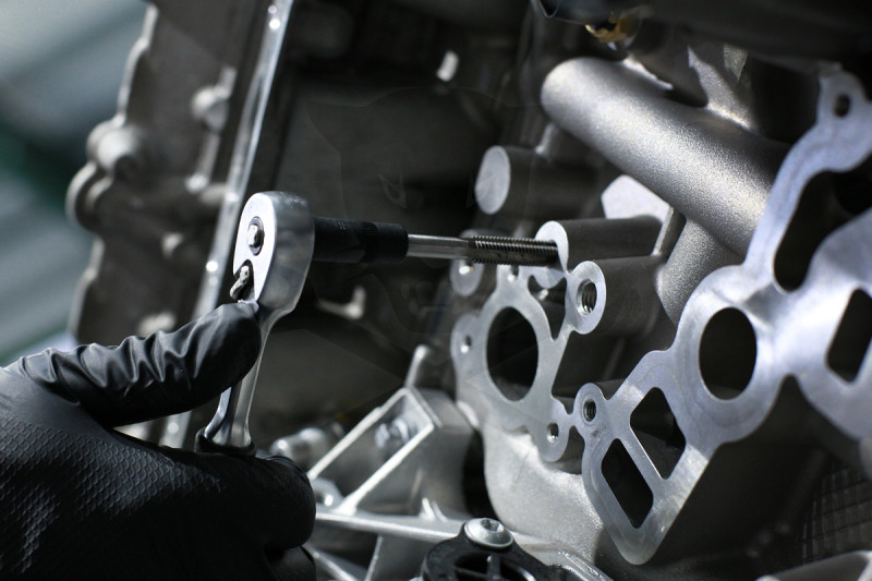 Adapter készlet menetfúrókhoz 10 db-os 4 lapú M1.5-M14 -mágneses-  Laser