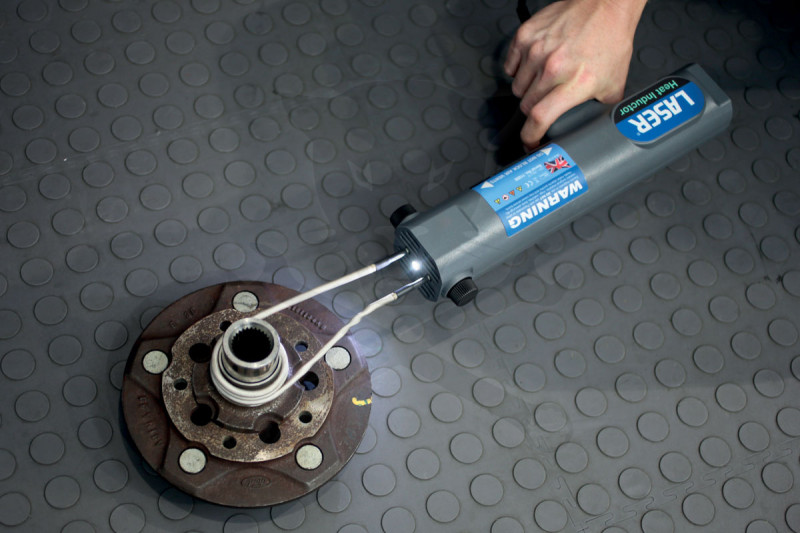 Indukciós melegítő professzionális 3.generációs 1500 W - Laser