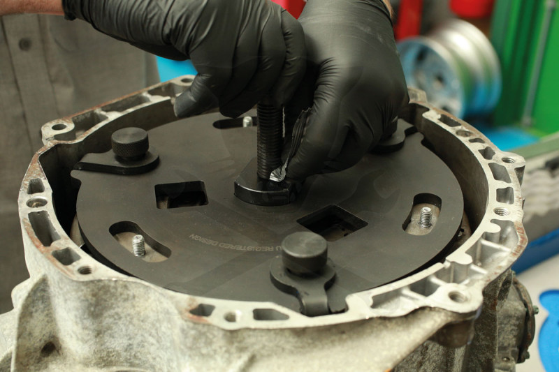 Kuplungszerelő DCT 250 váltó -dupla kuplunghoz- OEM 307-675 - FORD