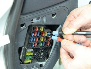 Biztosíték áramköri teszter - Hubitools