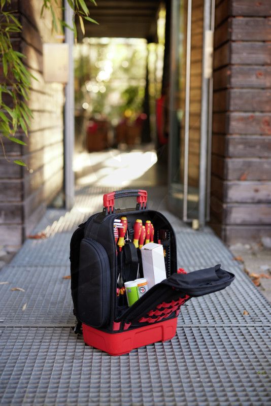 Villanyszerelő hátizsák készlet 28 részes L-es - Wiha (930030602)