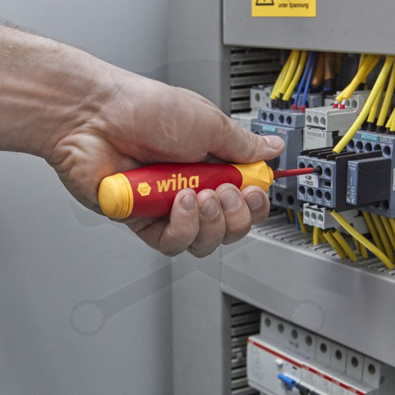 Szigetelt VDE 1000 V-os cserélhető slimBit csavarhúzó készlet 45296(SB283109040)