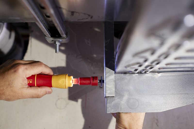 Szigetelt VDE 1000 V-os akkumulátoros csavarbehajtó klt SpeedE II 44318(591T101)