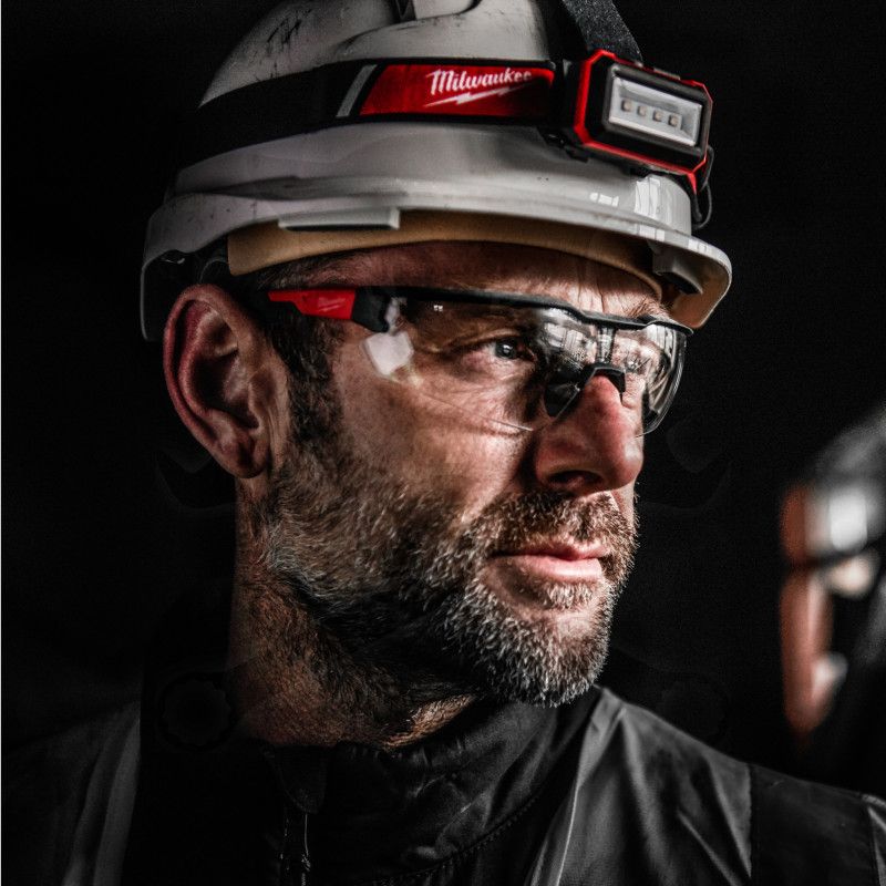 Védőszemüveg - Prémium átlátszó páramentes lencse EN166 - Milwaukee