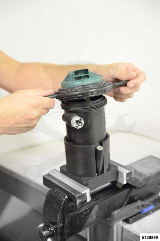 Üzemanyagszűrő leszedő készlet Opel/Fiat/PSA/Suzuki -UFI szűrőhöz- Pichler