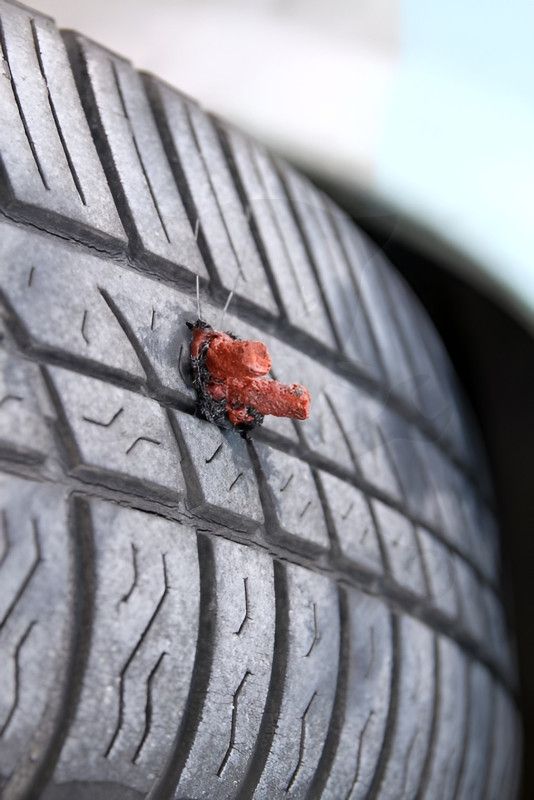 Köpenyjavító szál "kukac" Sealfix - személygépkocsikhoz - Barna