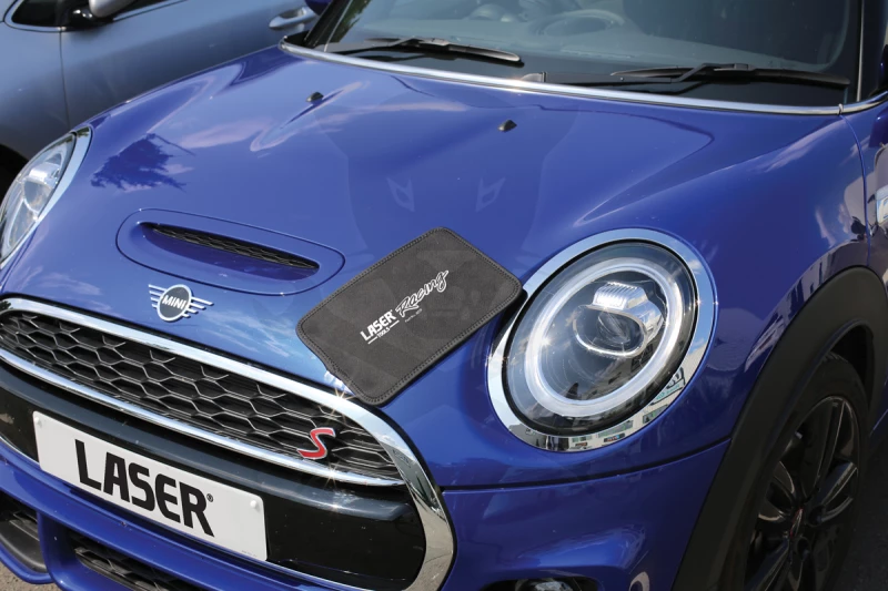 Mágneses szerszámtartó - 300x210 mm fekete - Laser