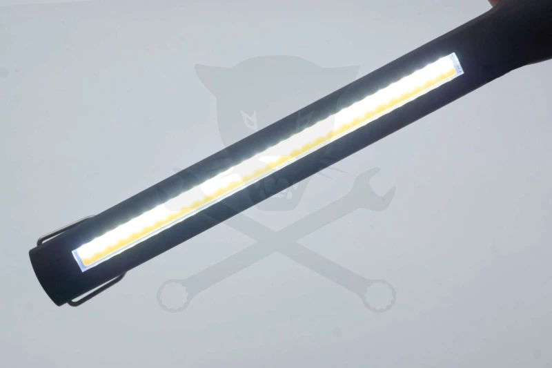 Szerelőlámpa LED  3 COB 1 SMD 500 lm + UV - dimmer, vékony