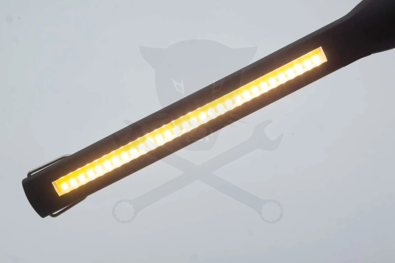 Szerelőlámpa LED  3 COB 1 SMD 500 lm + UV - dimmer, vékony