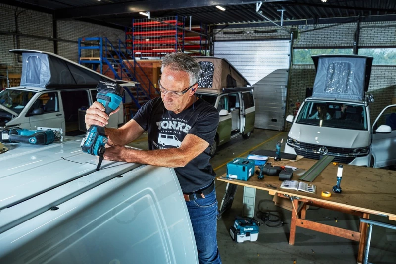 Multifunkciós vágógép, akkus 18 V - akku nélküli - Makita