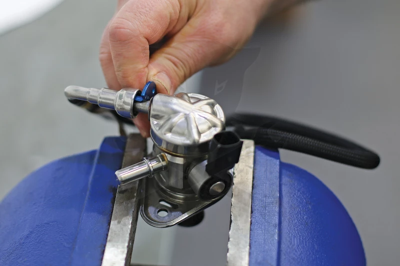 Üzemanyagcső bontó szerszám - Ford, Vauxhall