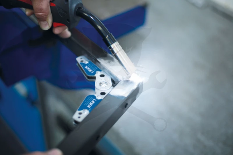 Hegesztő sarokblincs, állítható - mágneses - Laser