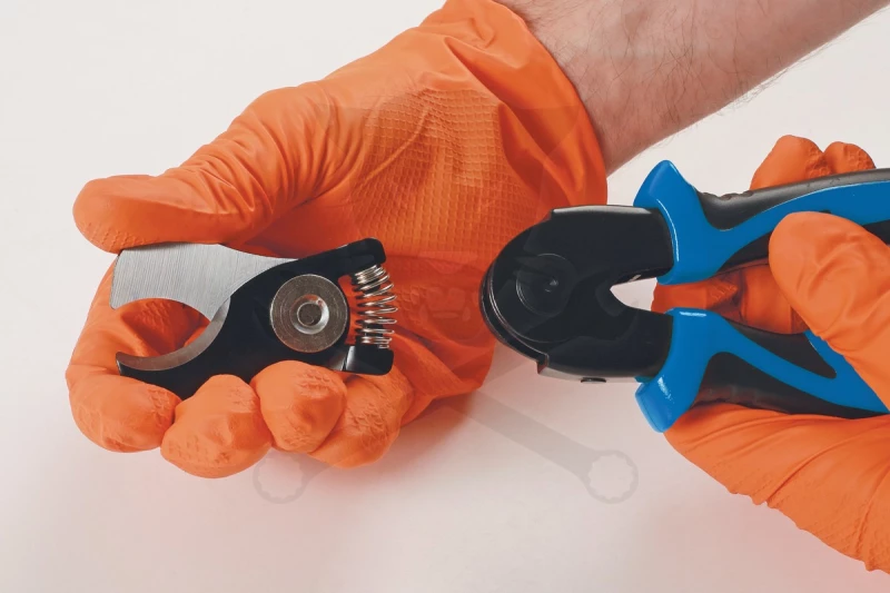 Fogó készlet multifunkciós 5 az 1-ben - cserélhető fej