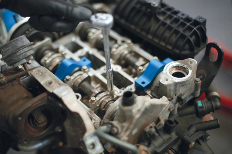 Szerszámkészlet 104 részes dugókulcs készlet 1/2"-1/4" - Laser