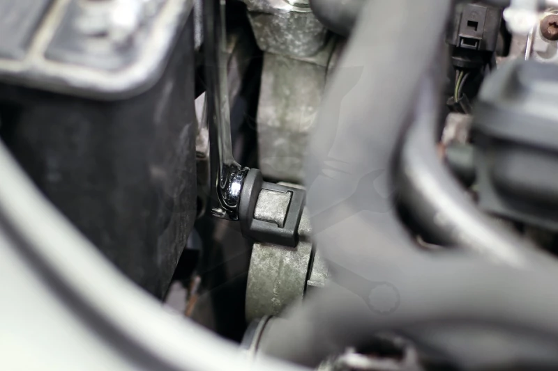 Szíjfeszítő hosszbordás szíj görgőhöz szerszámkészlet PSA, VAG, FCA -