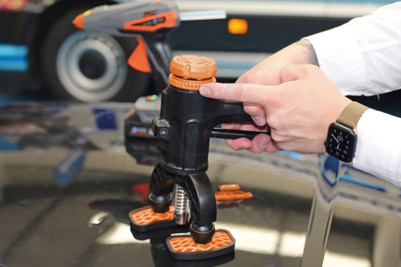 Horpadásjavító készlet - ragasztós elven egykezes kihúzó + 28 db baba