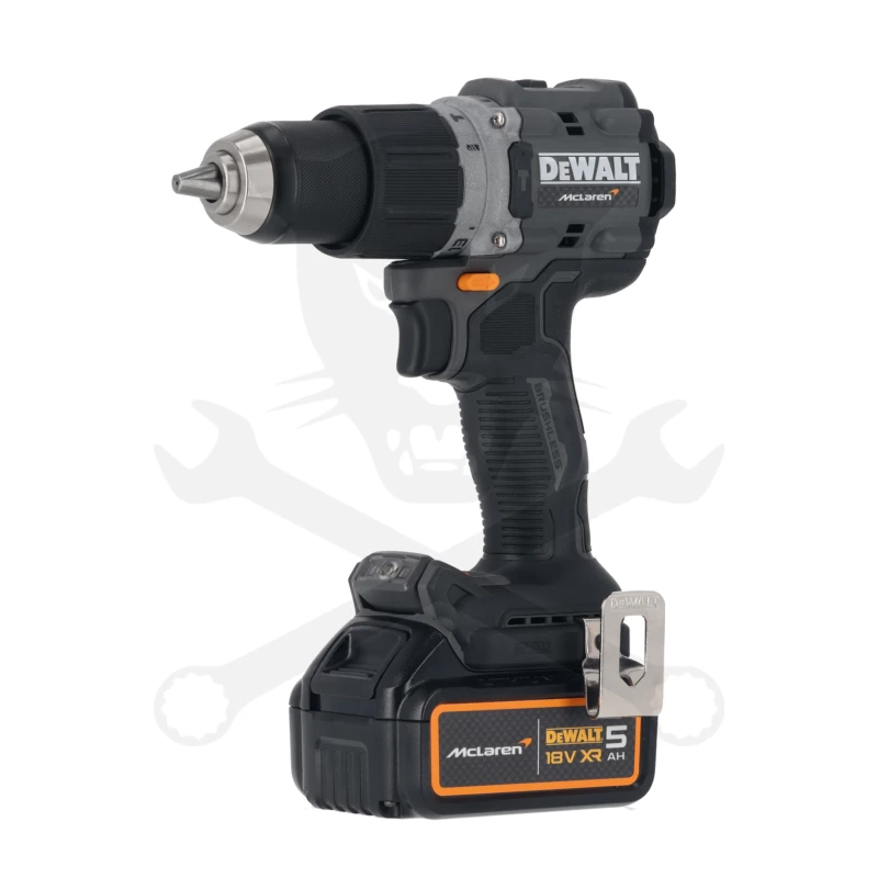 Ütvefúró-csavarbehajtó, akkus 18V   90 Nm 2x5.0Ah McLaren-DeWalt