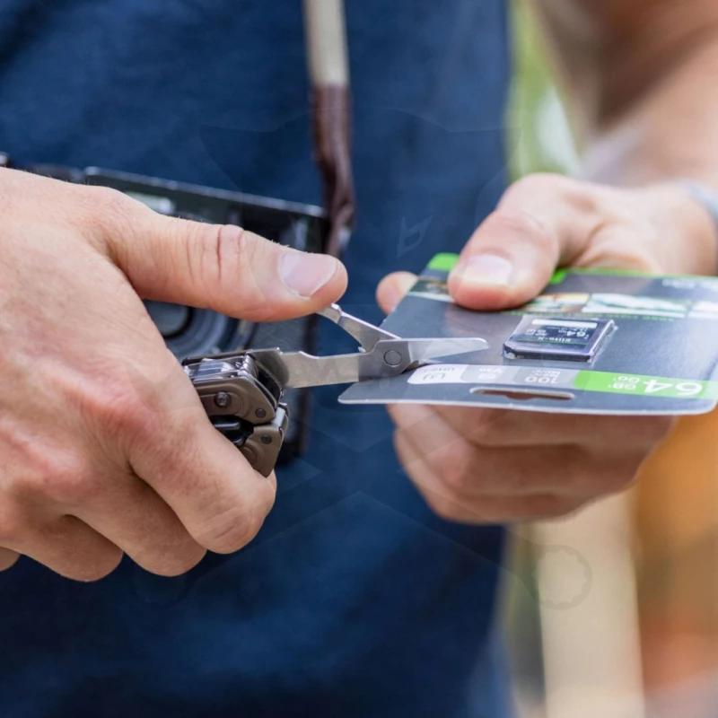 Multifunkciós szerszám Leatherman ARC barna