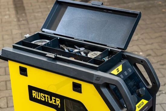 Hegesztő inverter - MIG- Rustler EM 350C PRO Synergic Pulse - ESAB