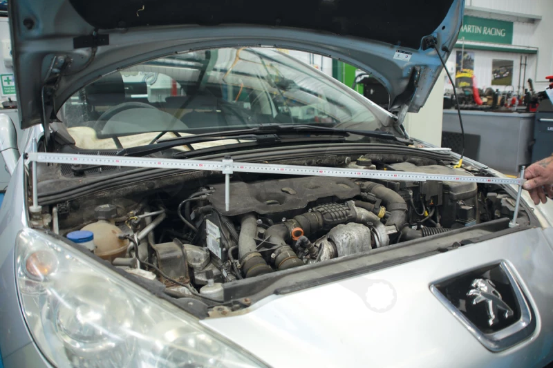 Mérőrúd karosszériás mérésekhez 1000 - 1860 mm - PowerTec