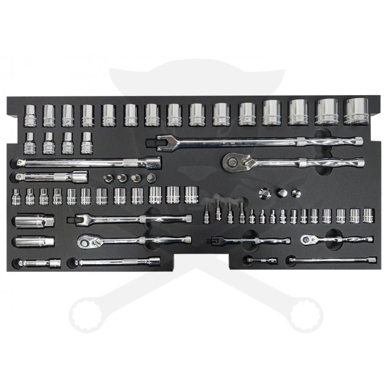 Szerszámos láda felszerelt SP Tools szerszámokkal 130 részes -