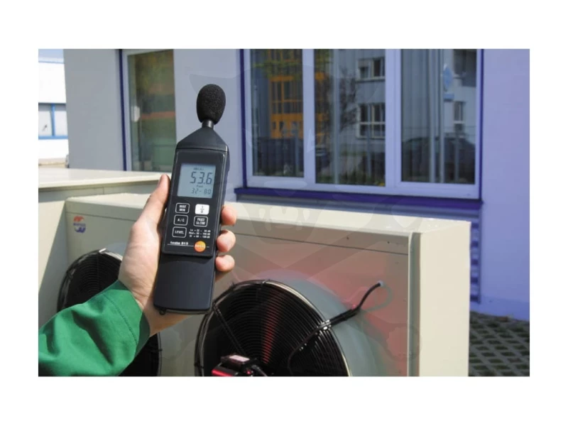 Zajszintmérő 30-130 dB /31,5 Hz - 8 kHz/ - digitális, TESTO 815