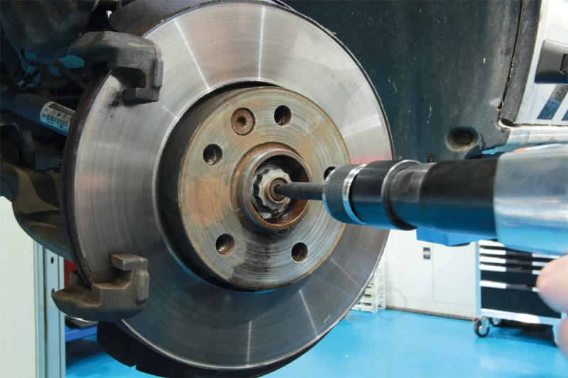 Vibro kalapács levegős szabályozható + 13 db tartozék készlet - Laser