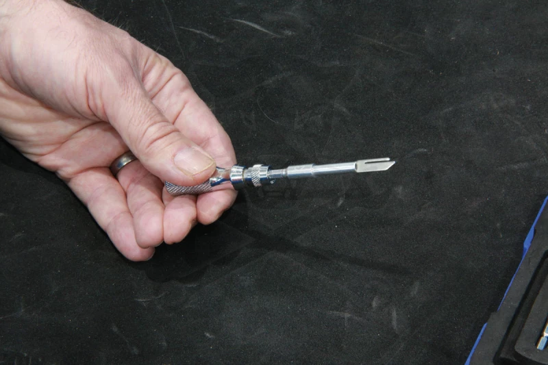 Kábelcsatlakozó szerelő - saru eltávolító készlet 6 db-os TEHER - Laser