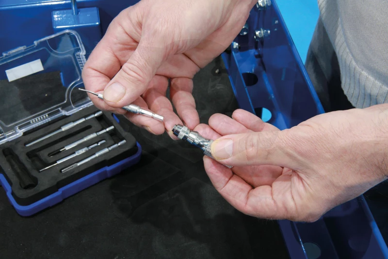 Kábelcsatlakozó szerelő - saru eltávolító készlet 6 db-os TEHER - Laser