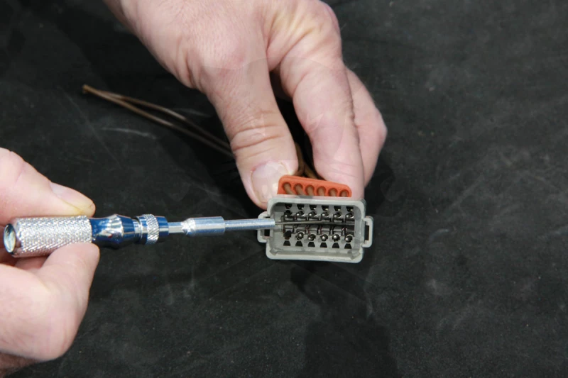 Kábelcsatlakozó szerelő - saru eltávolító készlet 6 db-os TEHER - Laser