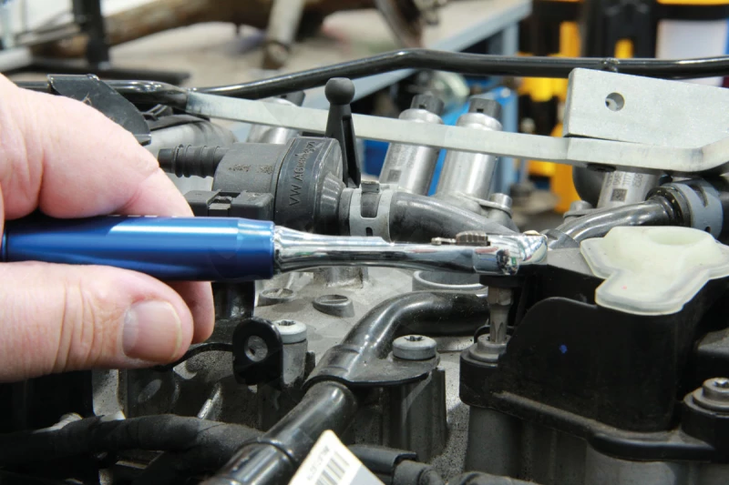 Crowa racsnis kulcs 1/4"+1/4"+3/8" MINI - 3:1-ben Cserélhető fejekkel