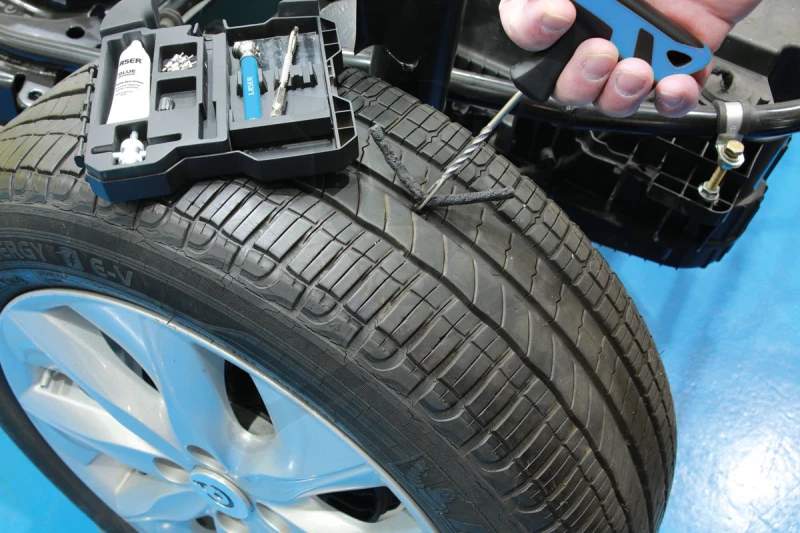 Gumiabroncs defekt javító készlet - Személy/Offroad/Mezőgazd.18 db-os