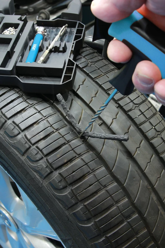 Gumiabroncs defekt javító készlet - Személy/Offroad/Mezőgazd.18 db-os