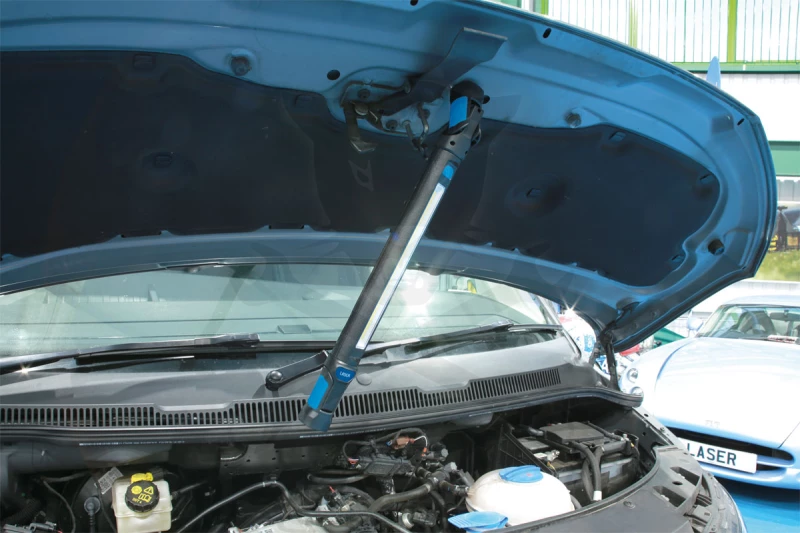 Szerelőlámpa MOTORHÁZTETŐRE 1000 lm - akkus, mágneses és kampós