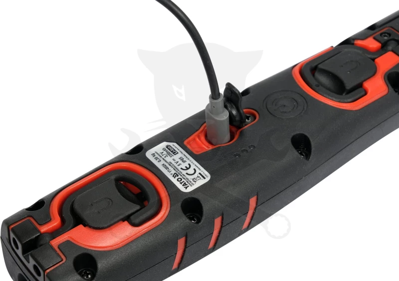 Szerelőlámpa LED COB + 1 ledes dönthető profi akkus szerelőlámpa Yato